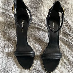 Keinth Cole black and gold heels size 10